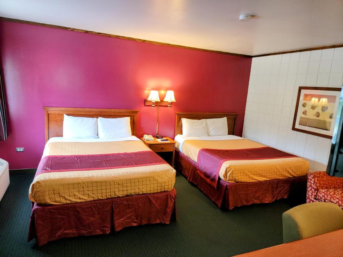 Skyview Motel - Prairie Du Sac Экстерьер фото